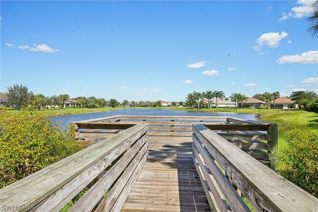 Building Photo - 1751 Alameda Dr