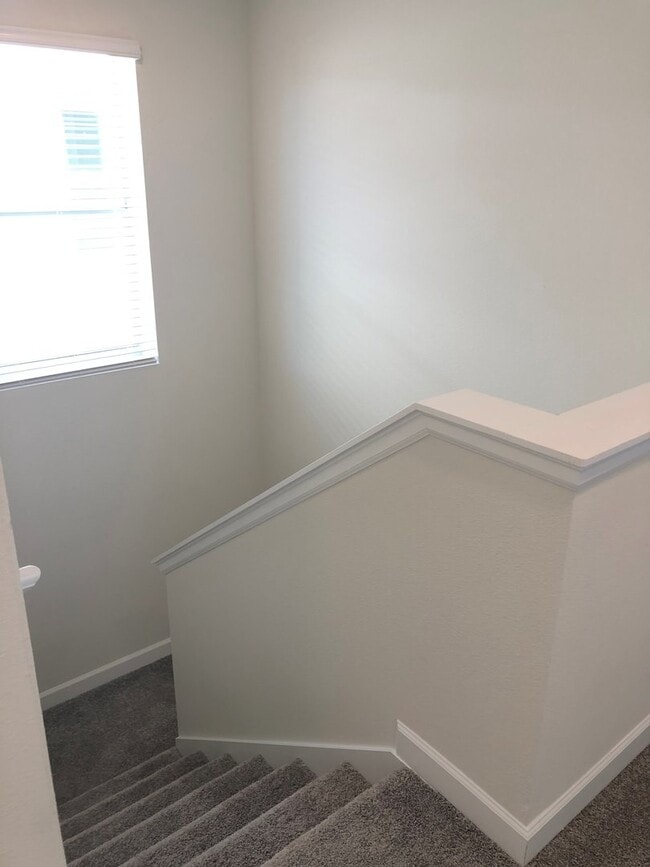 Building Photo - Just Listed!  3/2.5 Located In Beautiful Panther View - Horizon West