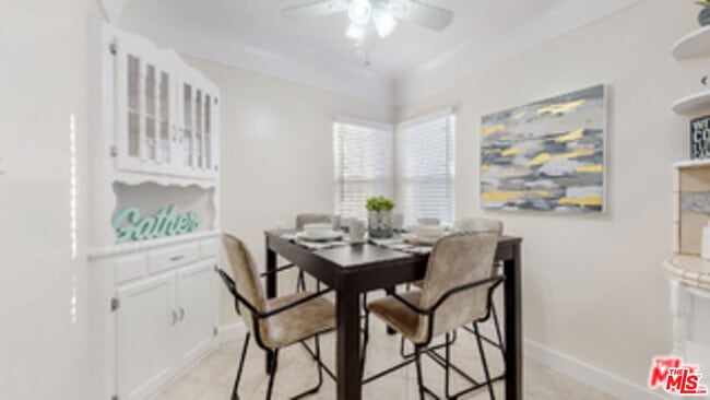 Building Photo - 2059 W 83rd St