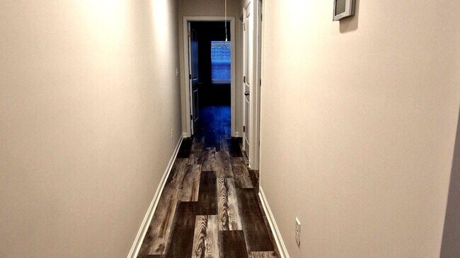 Building Photo - Brand New Duplex Townhome | 3 BR/2.5BA | 1-Car Garage | Near Downtown Mooresville