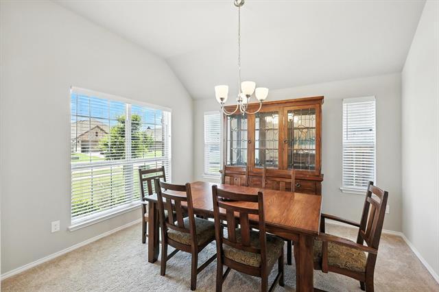 Building Photo - 221 Gardenia Dr