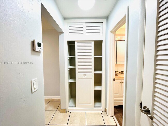 Building Photo - 1050 Atlantic Shores Blvd