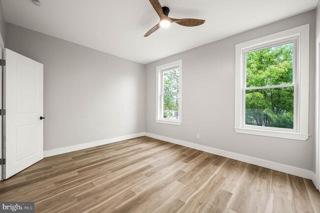 Building Photo - 5113 W Thompson St