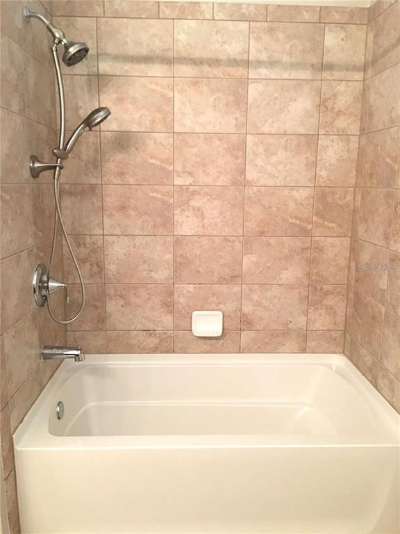 Building Photo - 11873 Verrazano Dr