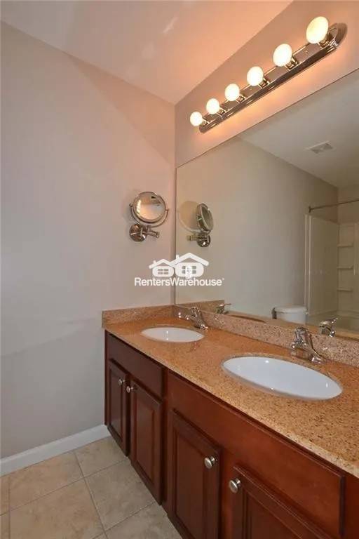 Building Photo - 3019 Liberty Way NW