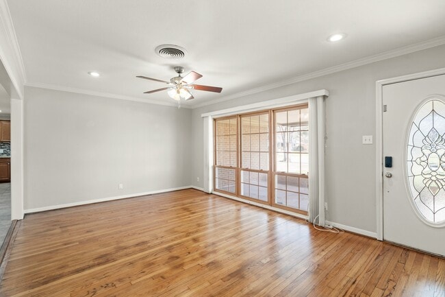 Building Photo - 1411 Conrad Sauer Dr