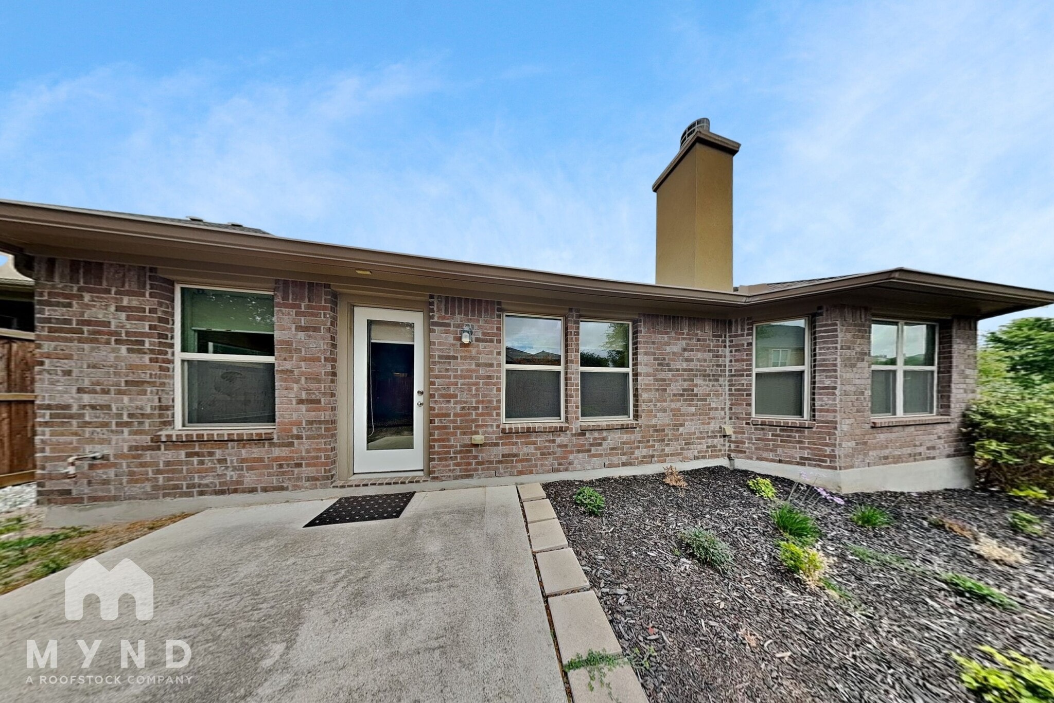 Building Photo - 18401 Rio Chama Ln