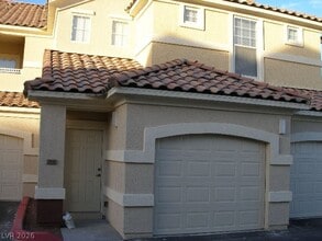 Building Photo - 5855 Valley Dr