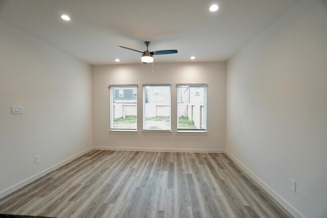 Building Photo - 2824 Lisburn Ter Ln