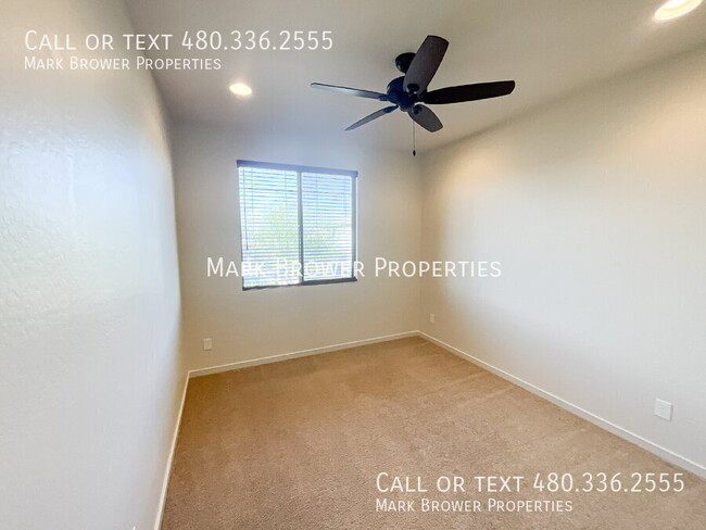 Building Photo - 2914 E Sands Dr