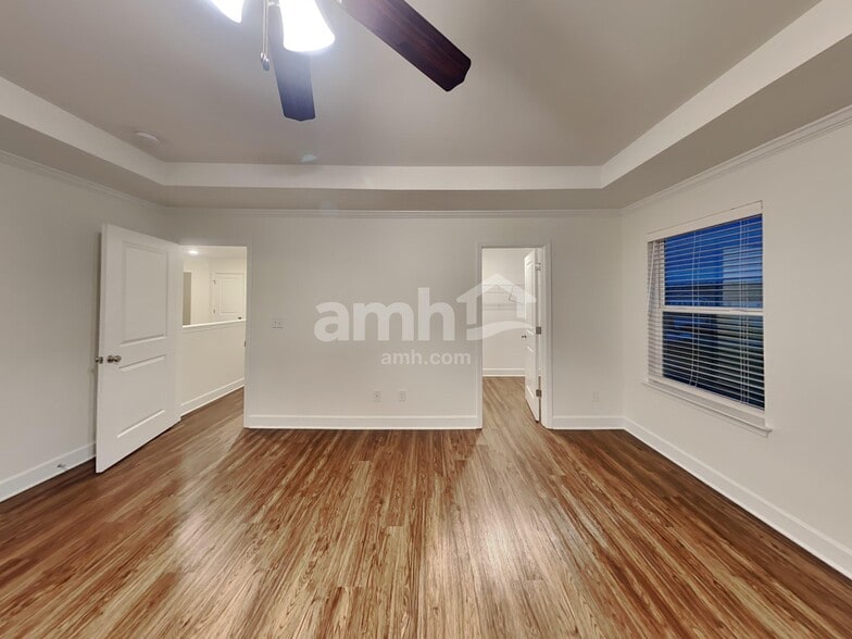 Building Photo - 4305 Spregan Way