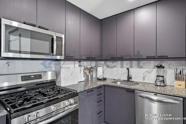 Building Photo - 2285 Peachtree Rd
