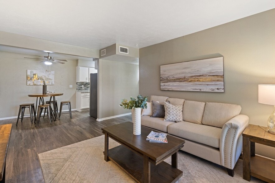 Primary Photo - Cottonwood Park Village