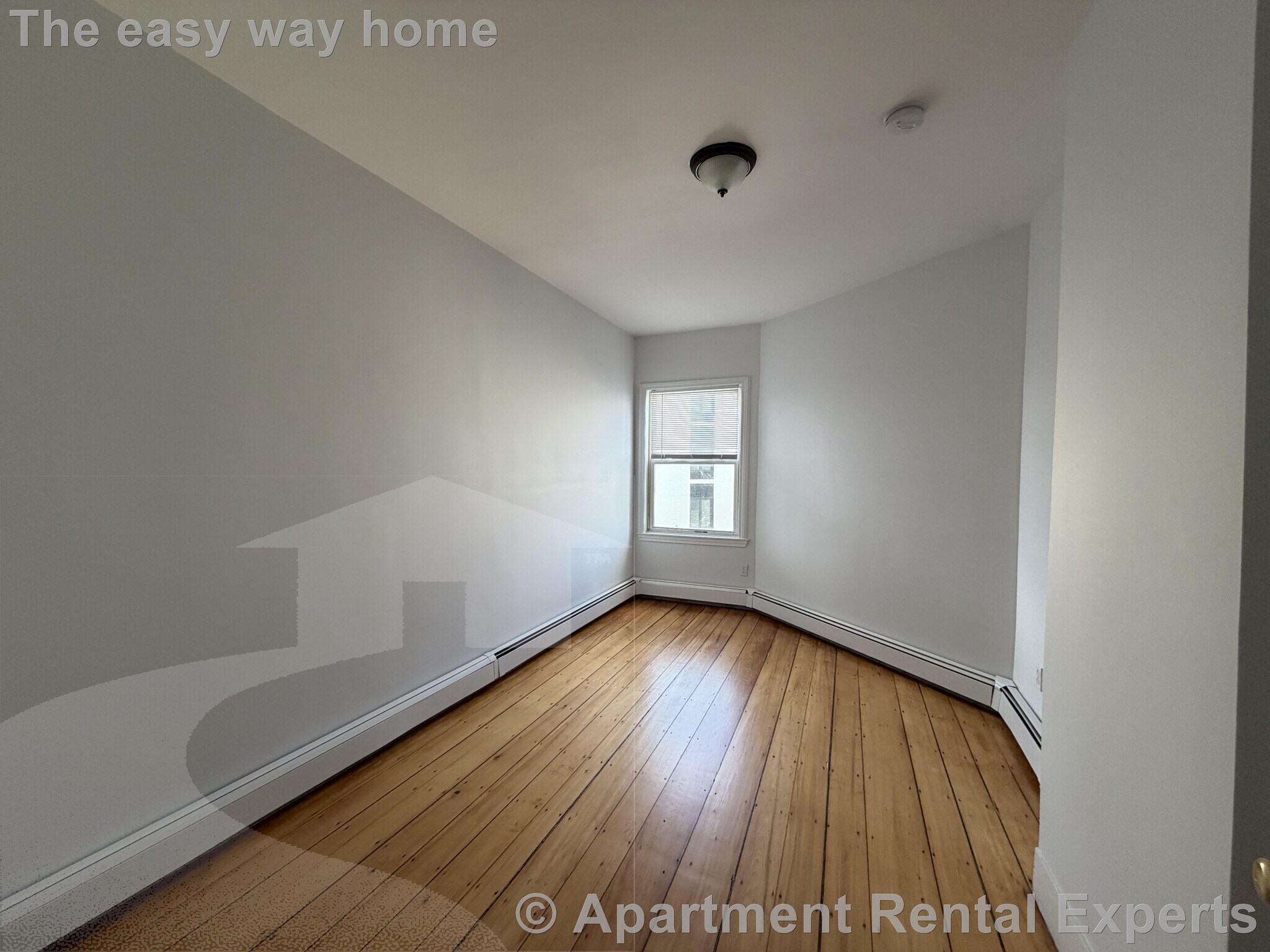 Building Photo - 61 Webster Ave