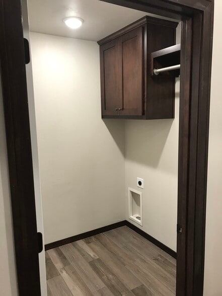 Building Photo - 1490 Arctic Ct