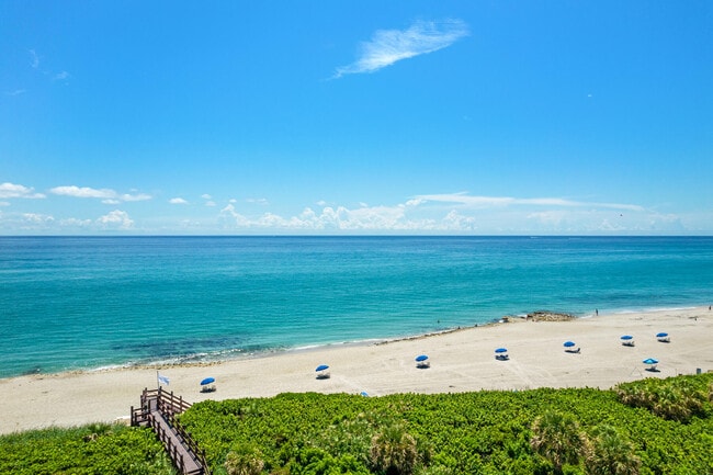 Building Photo - 4050 N Ocean Dr