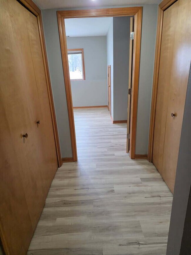 Building Photo - 3745 Jill Ave