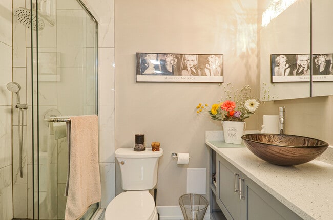 Building Photo - 405 N Wabash Ave