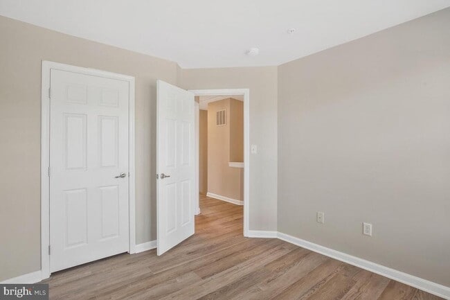 Building Photo - 9612 Hammonds Overlook Ct