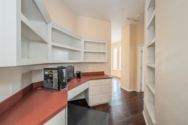 Building Photo - 2306 Bear Run Rd