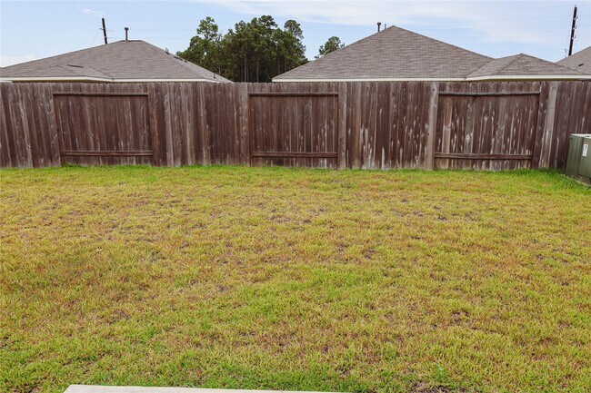 Building Photo - 10818 Catclaw Ct