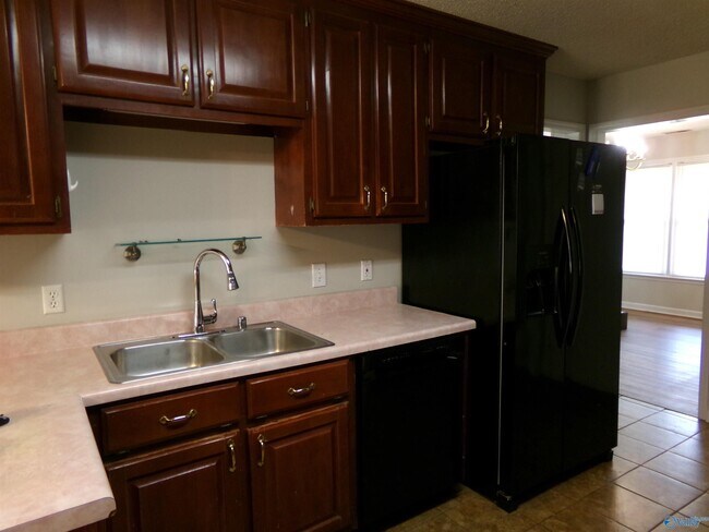 Building Photo - 115 Fenwick Pl
