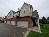 Building Photo - 43120 Pendleton Cir