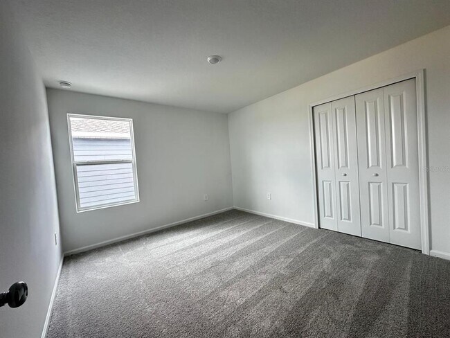 Building Photo - 3358 Alexander Dr