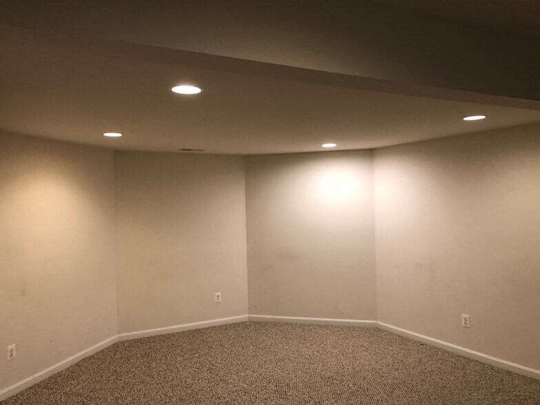 Building Photo - 10623 Red Wine Ct