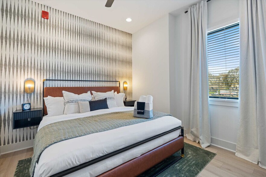 Building Photo - 722 Mcferrin Ave