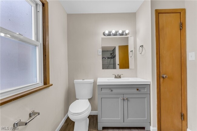 Building Photo - 21980 Ivan Ave