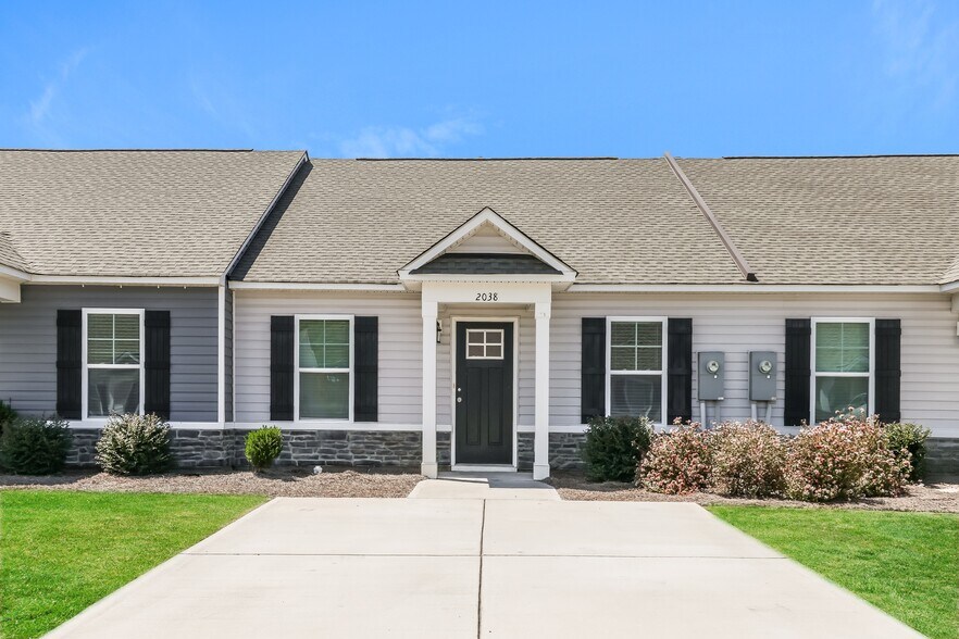 Primary Photo - 2038 Catlet Ct