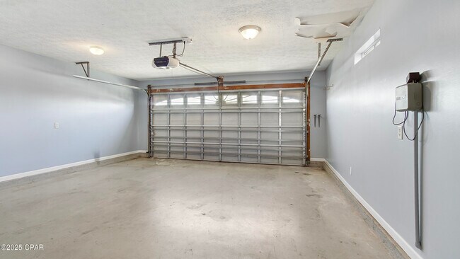 Building Photo - 4806 McCall Ln