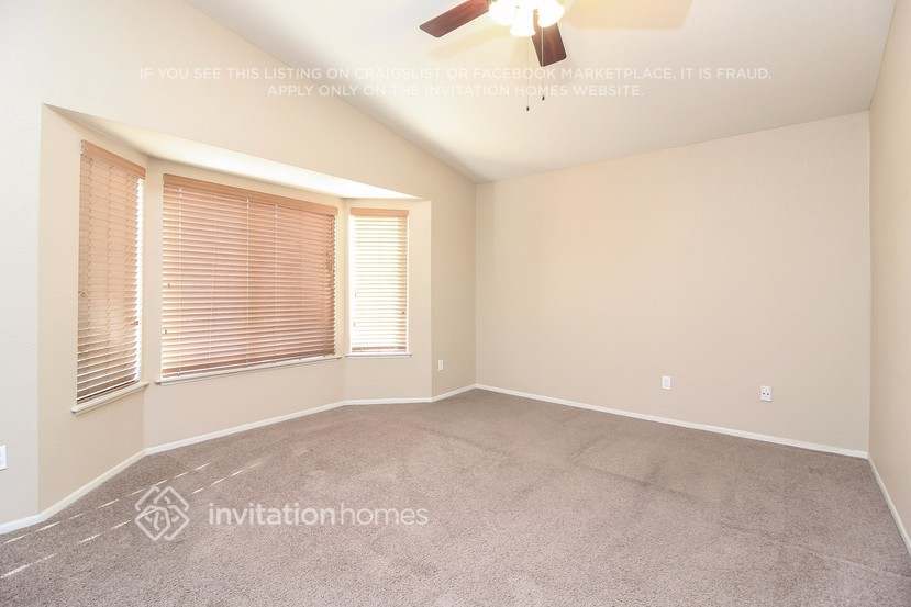 Building Photo - 25762 Fir Ave