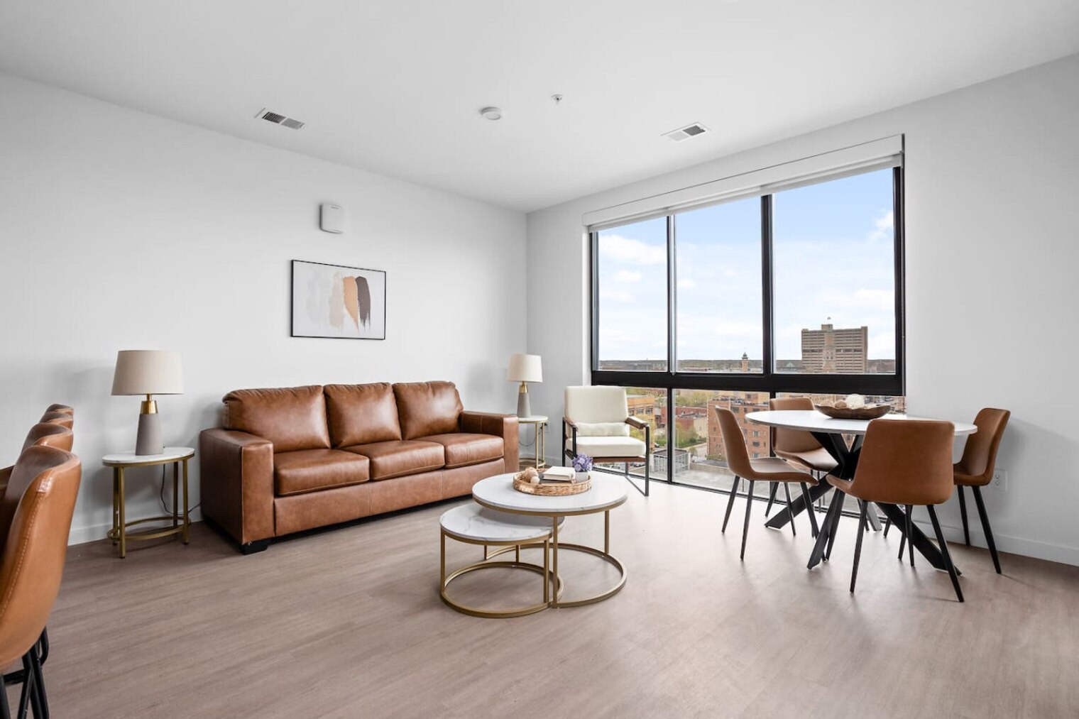 Building Photo - 421 N Pennsylvania St