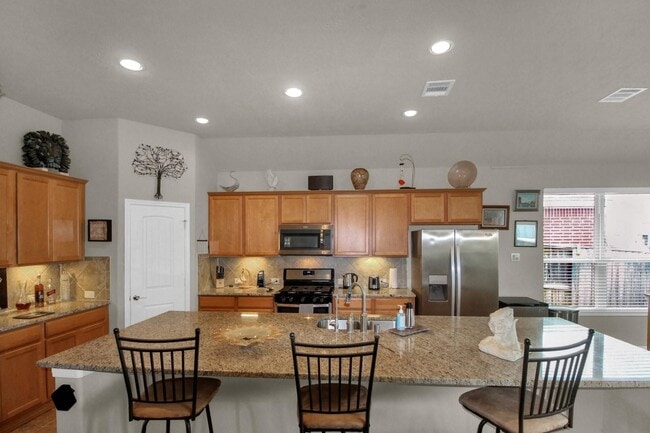 Building Photo - 3826 Pantano Ct