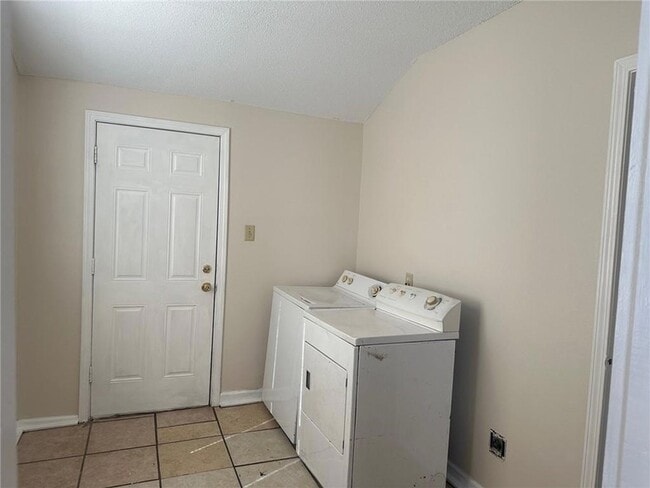 Building Photo - 1500 Clouet St