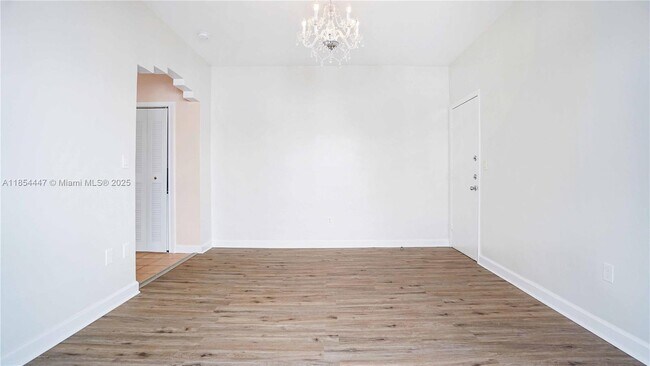Building Photo - 540 15th St