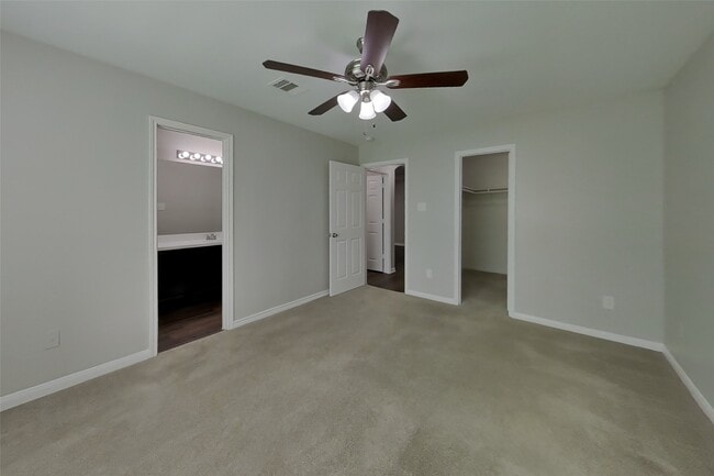 Building Photo - 21402 Palma Grove Way