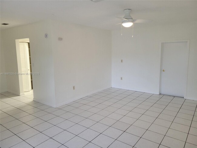 Building Photo - 7101 NW 24th St