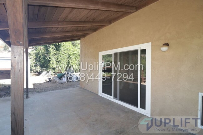 Building Photo - 15436 Las Manzanitas Rd