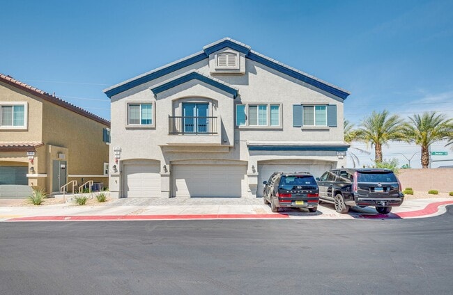 Building Photo - Modern Two-Story Townhome with Community A...