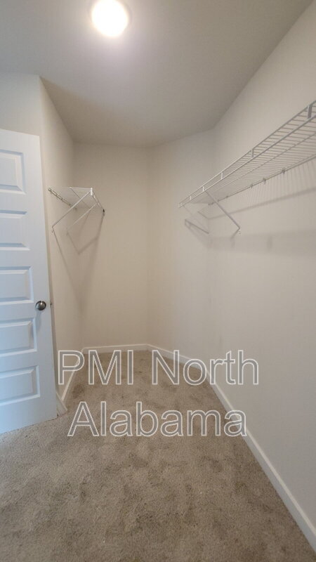 Building Photo - 7203 Chatfield Wy NW