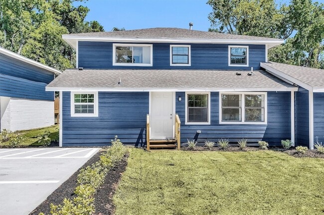 Building Photo - 16016 Green Manor Dr