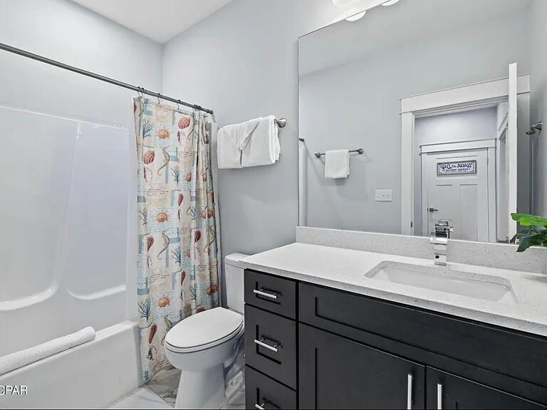 Building Photo - 2226 Joan Ave