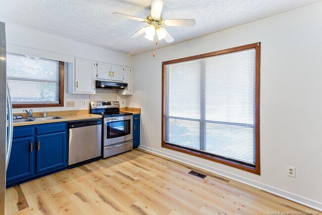 Building Photo - 4463 Briton Cir