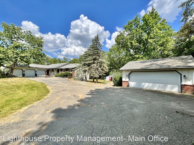 Building Photo - 4 br, 2.5 bath House - 4500 8th Ave