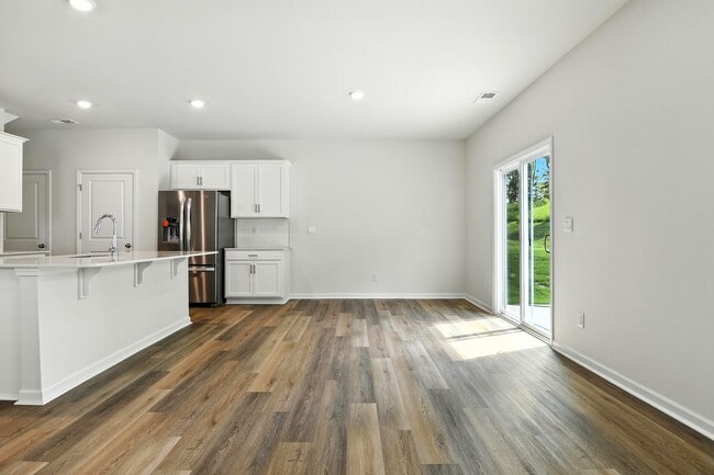 Building Photo - Beautiful New Construction 4 Bed 2.5 Bath ...