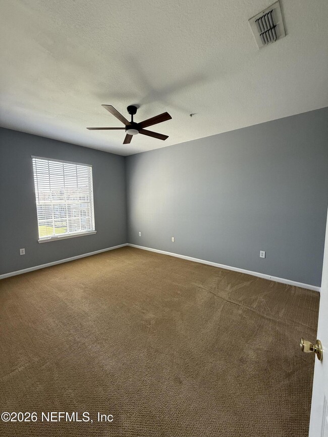 Building Photo - 7990 Baymeadows Rd