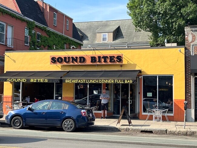 Building Photo - 108 Bristol Rd